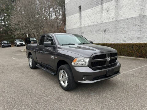 2016 Ram 1500 Express 4WD photo