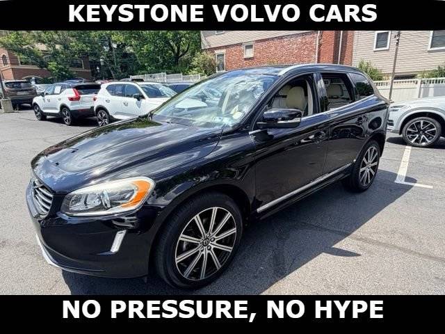 2017 Volvo XC60 Inscription AWD photo