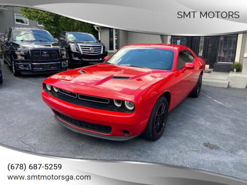 2016 Dodge Challenger SXT RWD photo