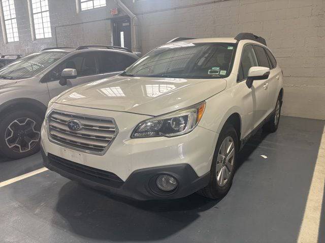 2017 Subaru Outback Premium AWD photo