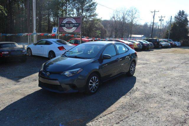 2016 Toyota Corolla LE FWD photo