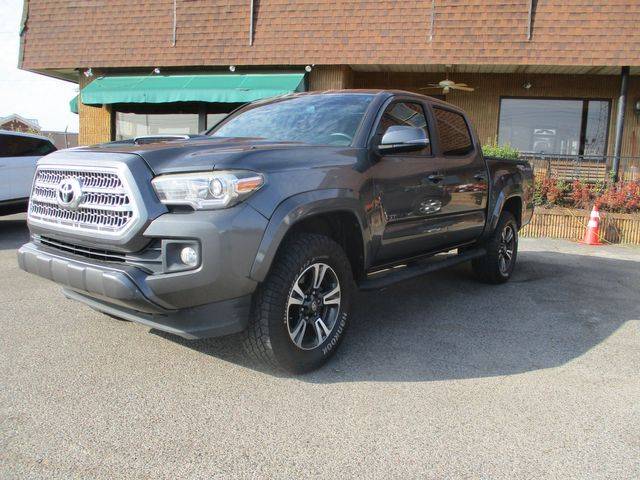 2016 Toyota Tacoma TRD Sport RWD photo