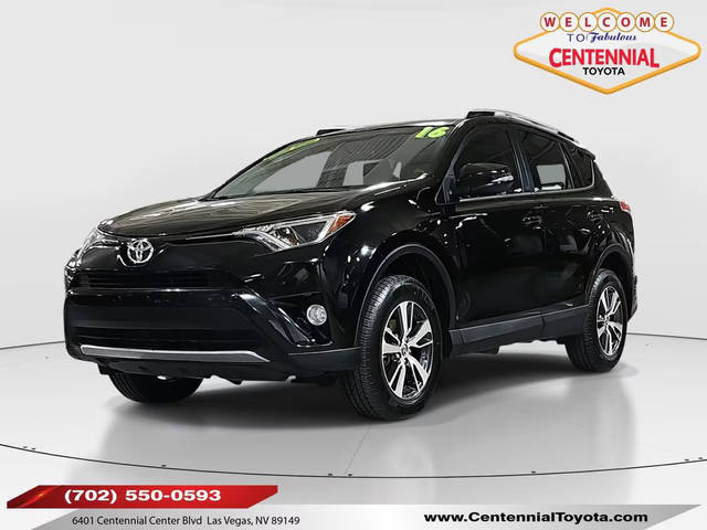 2016 Toyota RAV4 XLE FWD photo