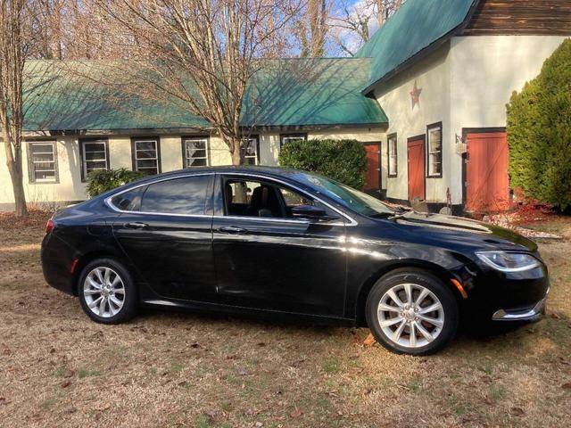 2015 Chrysler 200 C FWD photo