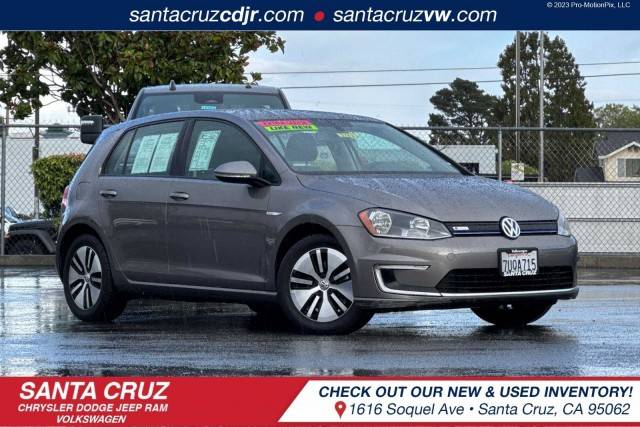 2016 Volkswagen e-Golf SE FWD photo