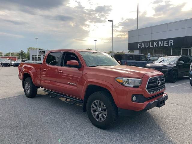 2016 Toyota Tacoma SR5 4WD photo