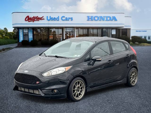2016 Ford Fiesta ST FWD photo