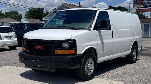 2016 Chevrolet Express Cargo  RWD photo