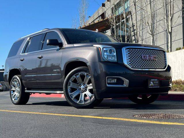 2016 GMC Yukon Denali 4WD photo