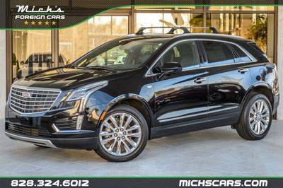 2017 Cadillac XT5 Platinum AWD AWD photo