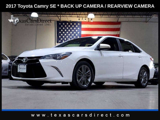 2017 Toyota Camry LE FWD photo