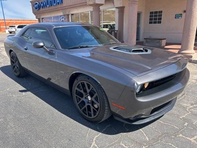 2016 Dodge Challenger R/T Plus Shaker RWD photo