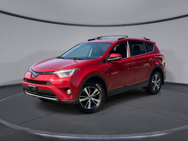 2016 Toyota RAV4 XLE AWD photo