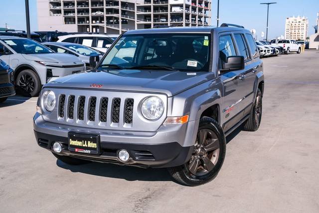 2016 Jeep Patriot 75th Anniversary FWD photo