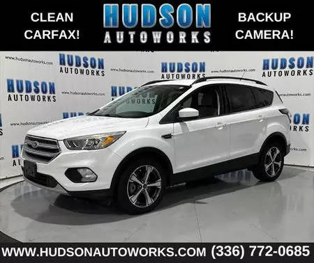 2017 Ford Escape SE FWD photo