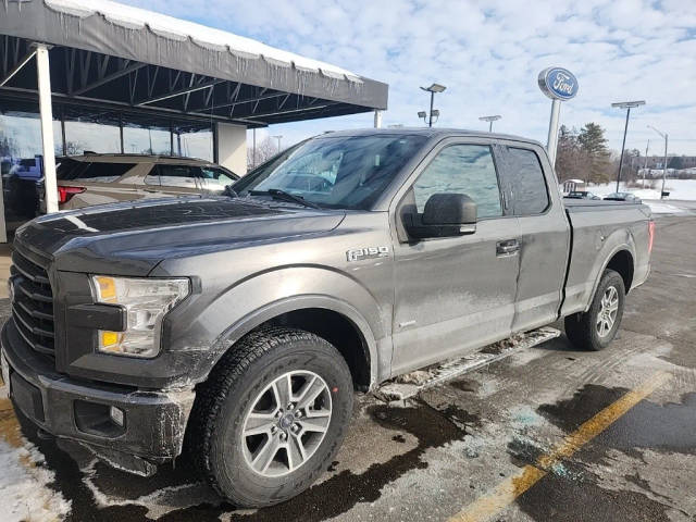 2016 Ford F-150 XLT 4WD photo