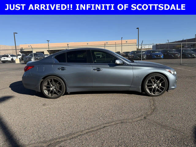 2016 Infiniti Q50 3.0t Premium RWD photo