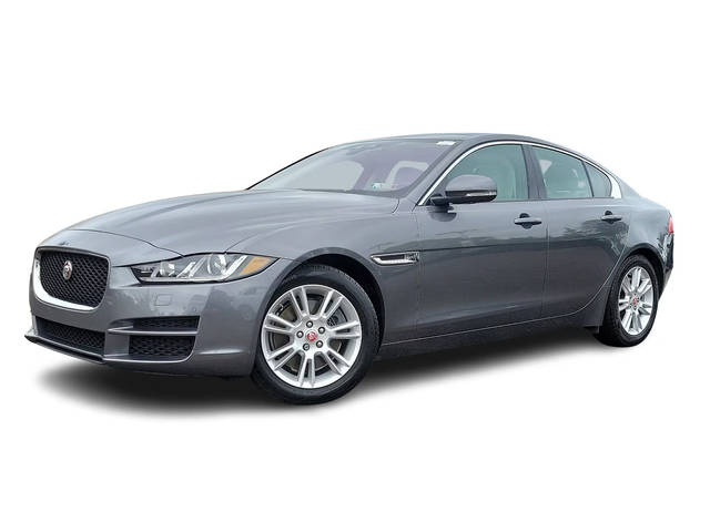 2017 Jaguar XE 25t Premium RWD photo