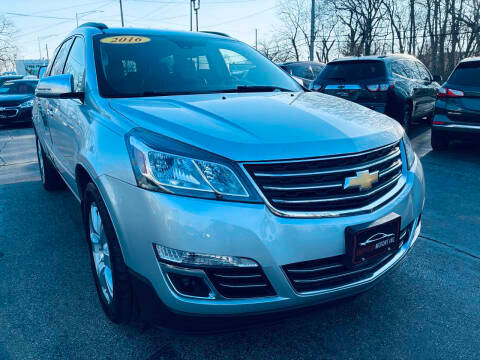 2016 Chevrolet Traverse LTZ AWD photo