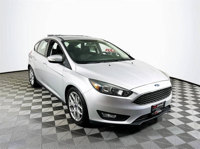 2015 Ford Focus SE FWD photo