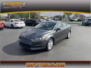 2015 Ford Fusion SE FWD photo