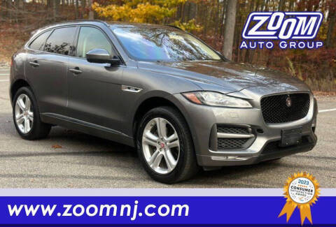 2017 Jaguar F-Pace 35t R-Sport AWD photo