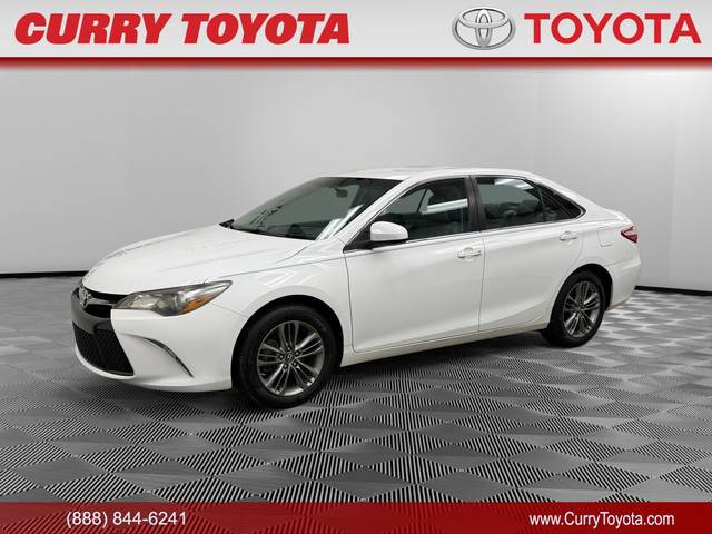 2017 Toyota Camry SE FWD photo