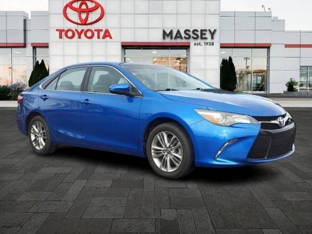 2017 Toyota Camry SE FWD photo