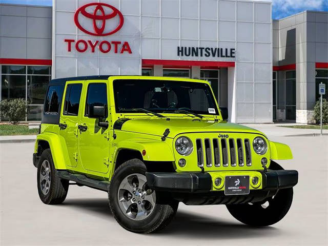 2016 Jeep Wrangler Unlimited Sahara 4WD photo