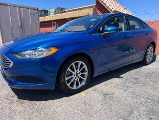 2017 Ford Fusion SE FWD photo
