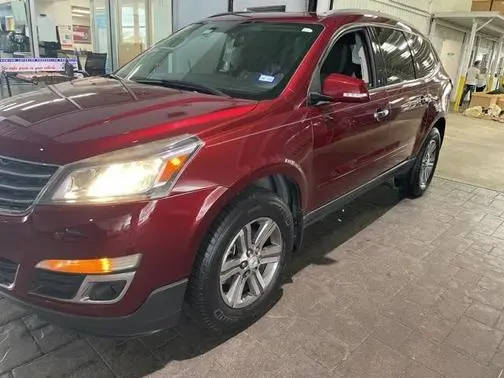 2017 Chevrolet Traverse LT FWD photo