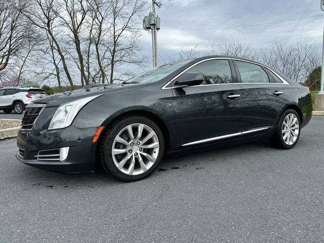2016 Cadillac XTS Luxury Collection FWD photo
