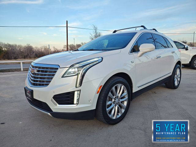 2017 Cadillac XT5 Platinum AWD AWD photo