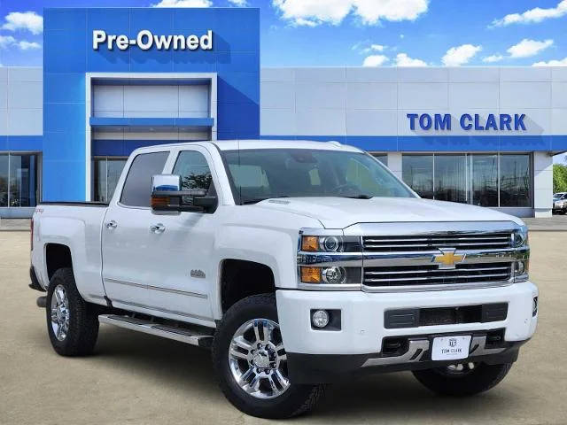 2016 Chevrolet Silverado 2500HD High Country 4WD photo