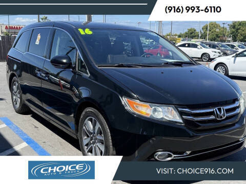 2016 Honda Odyssey Touring Elite FWD photo