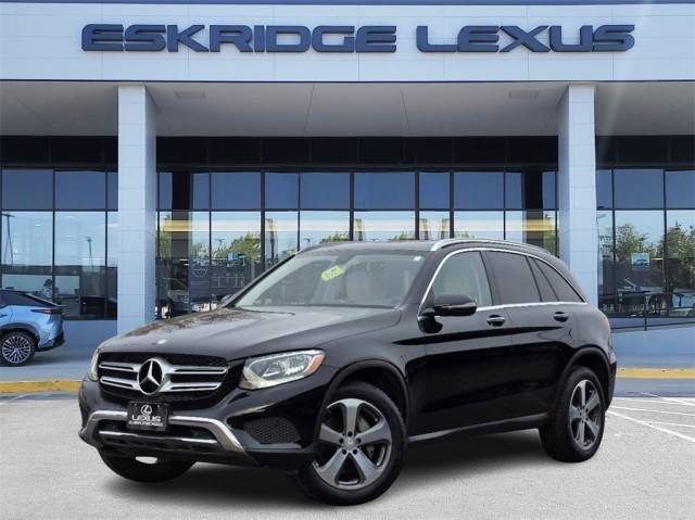 2016 Mercedes-Benz GLC-Class GLC 300 RWD photo