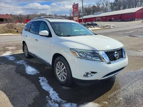 2016 Nissan Pathfinder SL 4WD photo