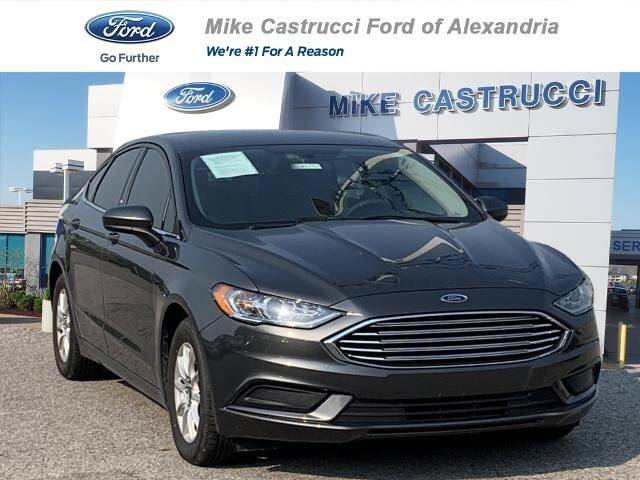 2017 Ford Fusion S FWD photo