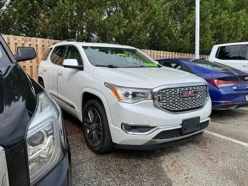 2017 GMC Acadia Denali FWD photo