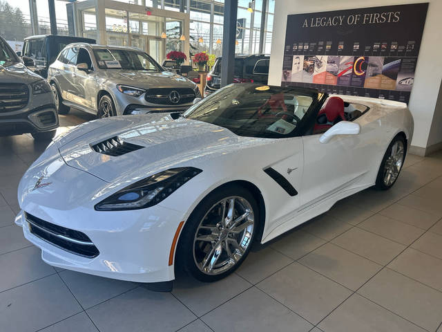 2016 Chevrolet Corvette 2LT RWD photo