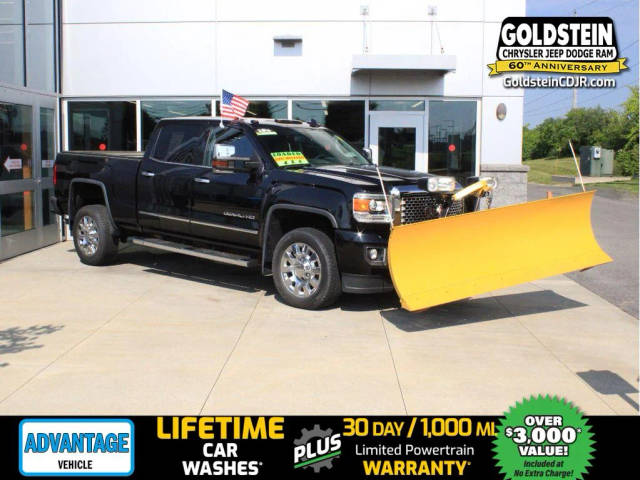 2016 GMC Sierra 2500HD Denali 4WD photo