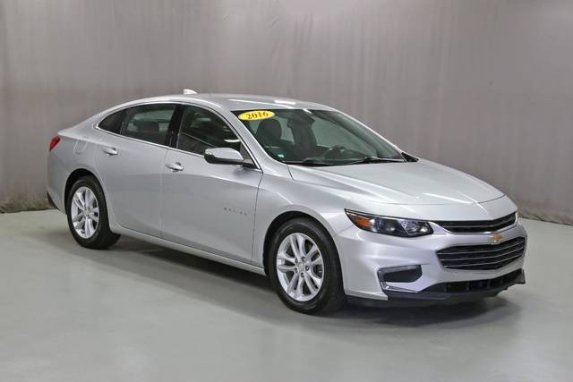 2016 Chevrolet Malibu LT FWD photo