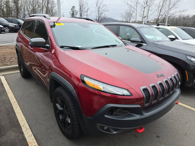 2016 Jeep Cherokee Trailhawk 4WD photo