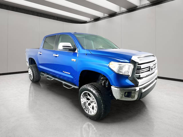 2016 Toyota Tundra SR5 4WD photo