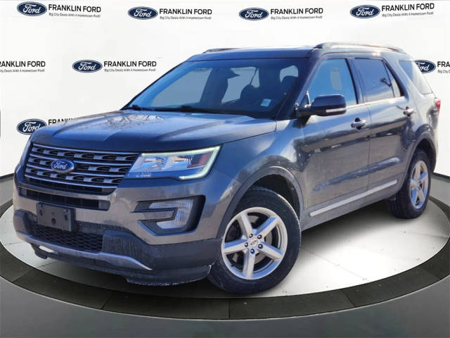 2017 Ford Explorer XLT 4WD photo