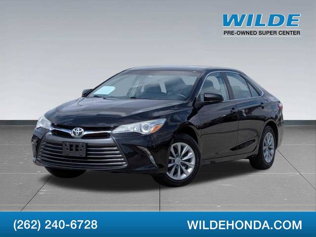 2017 Toyota Camry LE FWD photo