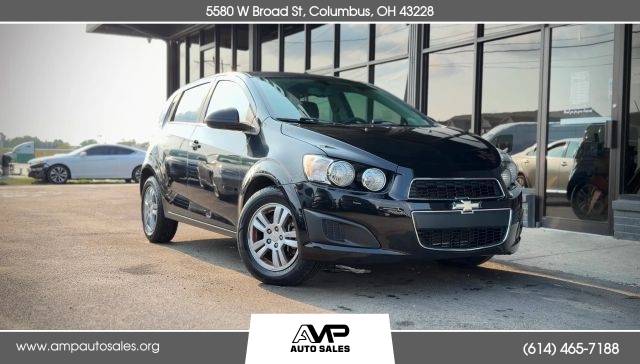 2016 Chevrolet Sonic LT FWD photo