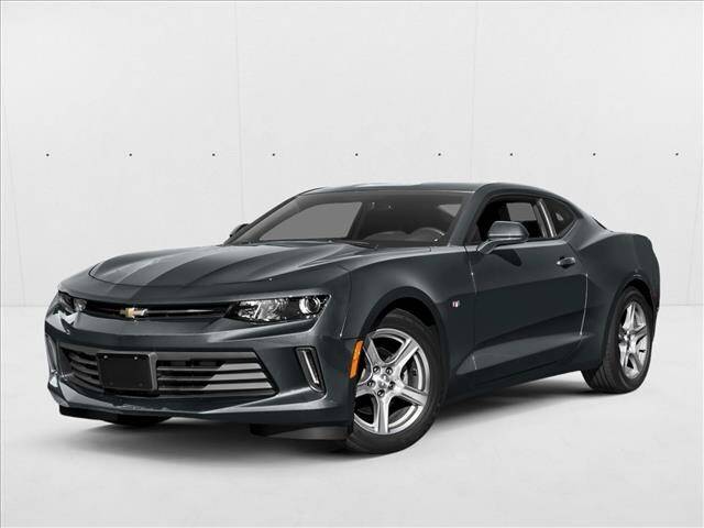 2017 Chevrolet Camaro 1LT RWD photo