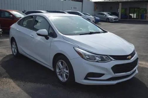 2016 Chevrolet Cruze LS FWD photo