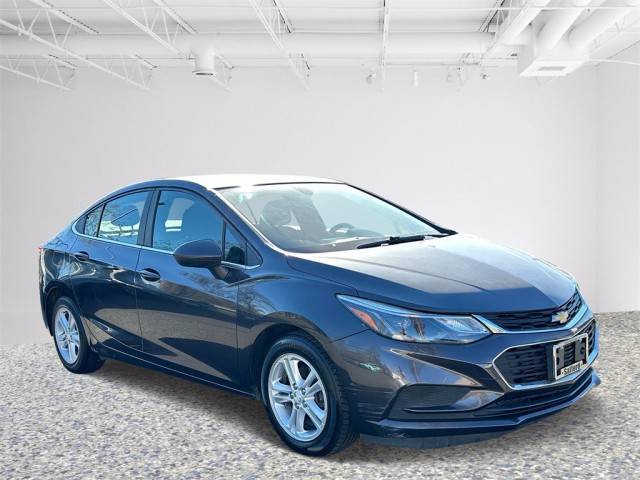 2016 Chevrolet Cruze LT FWD photo